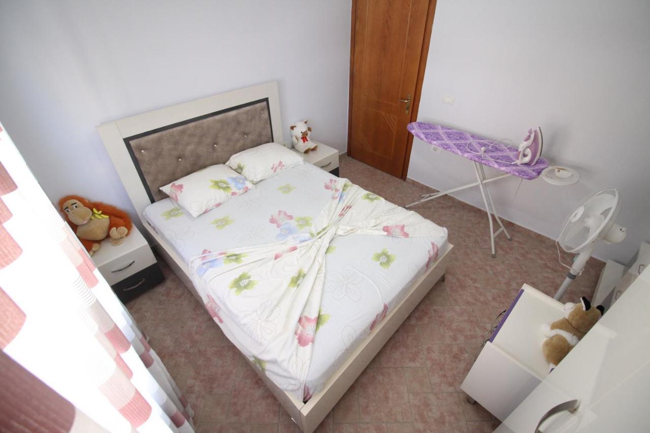 Irina Home Saranda Extérieur photo
